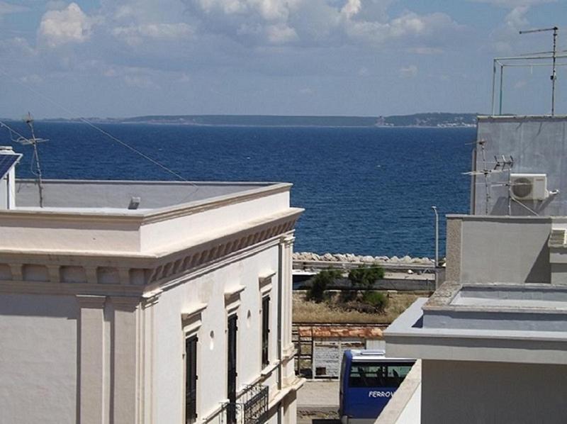 Le Terrazze Sul Mare Галиполи Екстериор снимка